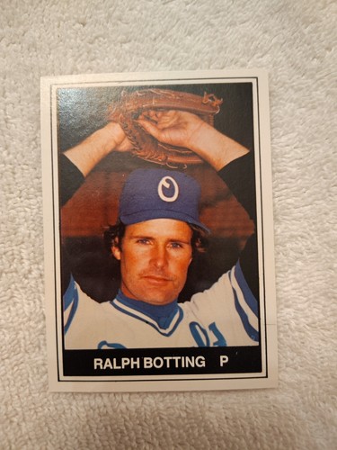 1982 Omaha Royals Team Set- Complete set  (27/27)- TCMA : NRMT-MT - Picture 1 of 5