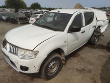 Radiateur Mitsubishi L200
