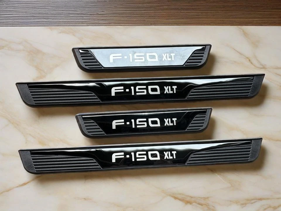 4 PIEZAS Cubierta de umbral de puerta de coche Panel Protector de escalones Embellecedores para Ford F-150 XLT Foto 3 de 4
