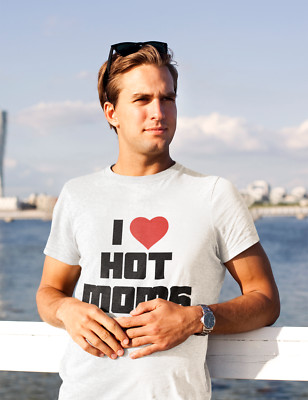 I Love Hot Mom Red Heart Love Moms Short-Sleeve T-Shirt Fun and Trend Love Mom