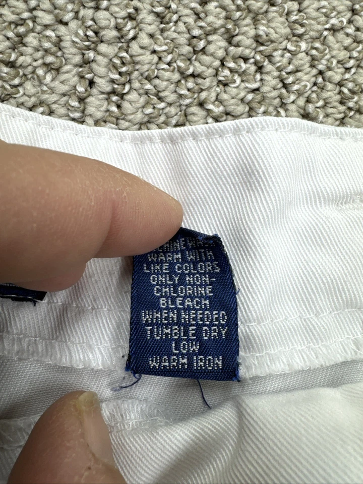 Karen Scott Womens Shorts White Sz 12 - Image 4 of 4