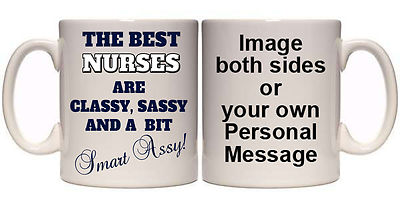 BESTE KRANKENSCHWESTERN EDEL FRECH EIN BISSCHEN SMART ASSY TASSE & UNTERSETZER (M6) 11oz & 15oz GESCHENK