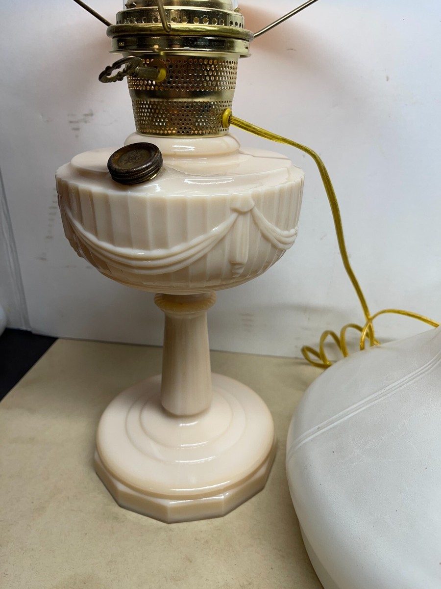 Aladdin Lamp Lincoln Drape Electrified Oil Lamp With WHITE Shade