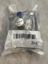 New - Maxitrol Pressure RV48L Regulator  3/4" NPT 1/2" PSIG 5"-12"