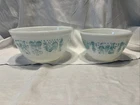 Vintage PYREX Butterprint Amish Nesting Bowls 401 / 402 Set 2 White & Turquoise