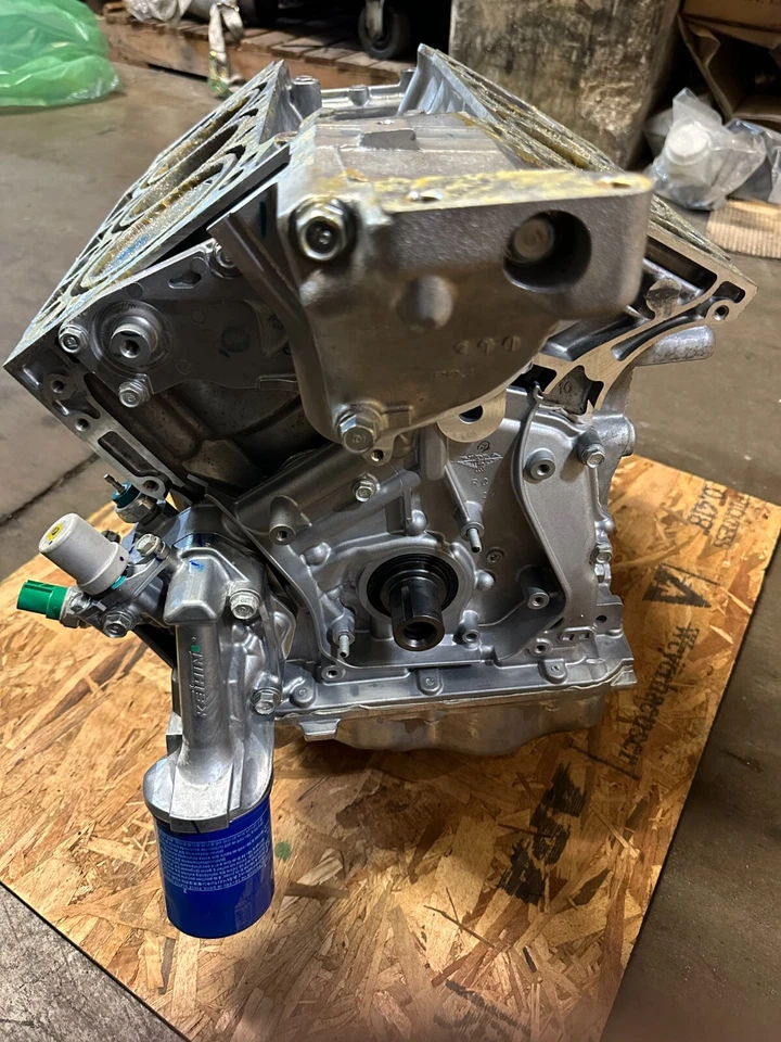 10002RDJA04 2003-2006 Acura MDX Short Block SOHC 3.5L V6 Foto 3 de 4