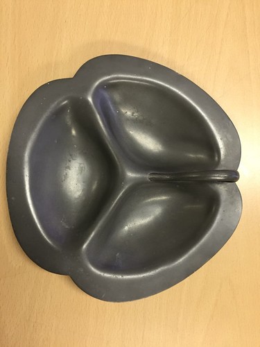 Vintage Old English Genuine Pewter Serving Plate, 8" Diameter X 2" High (Rare) - Picture 4 of 6