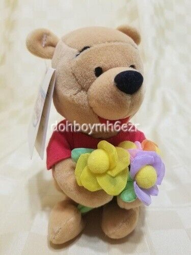 Disney Store Winnie the Pooh Easter Flower Bouquet Bean Bag plush