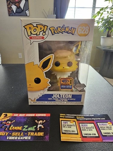 Jolteon #628 WonderCon Diamond Funko Pop Pokémon
