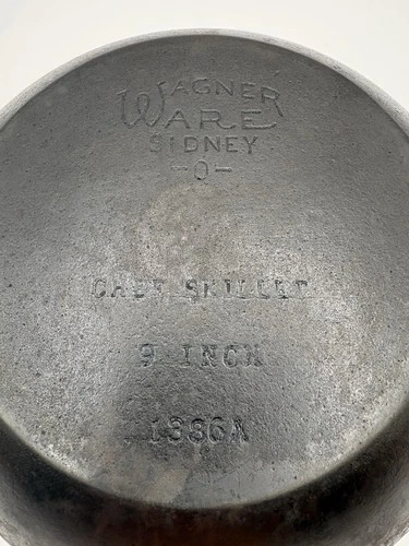 Vintage Wagner Ware Sidney 0 Cast Iron Chef Skillet 9” 1386A Thumb Print Handle