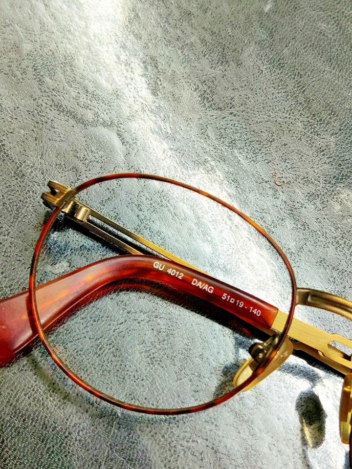 GUESS Vintage Eyeglasses Frame GU 4012 DA/AG 51 19 140 Italy Bronze color - Image 2 of 4