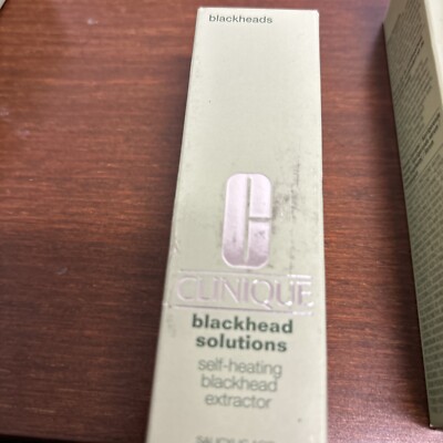 Clinique Blackhead Solutions Self-Heating Blackhead Extractor - New in Box!