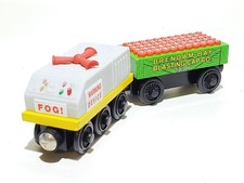 2003 Thomas the Train Wooden Railway Fog Horn and Blasting Cap Car GUC