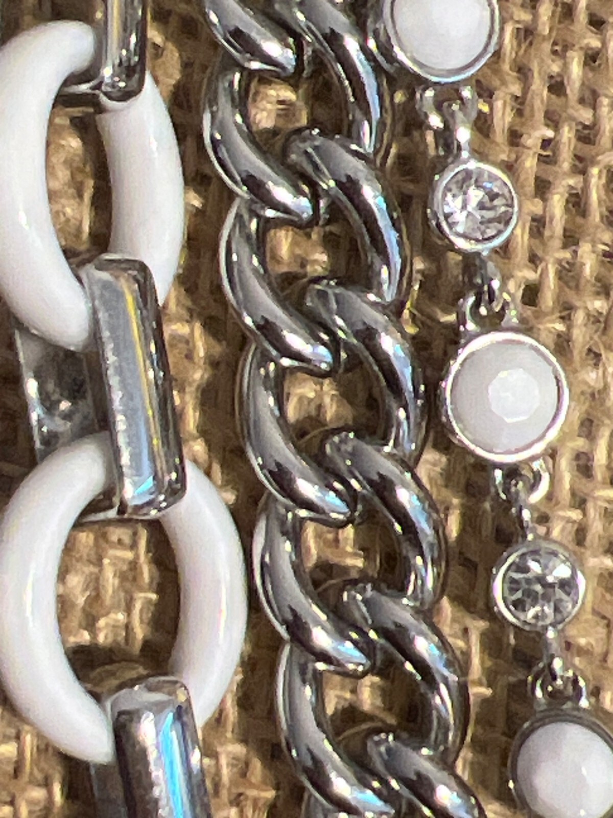 Picture 2 of 5
