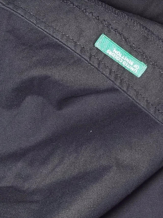 Benetton Womens Capri Pants Size 42 Medium Stretch Black Cotton Calf image 4