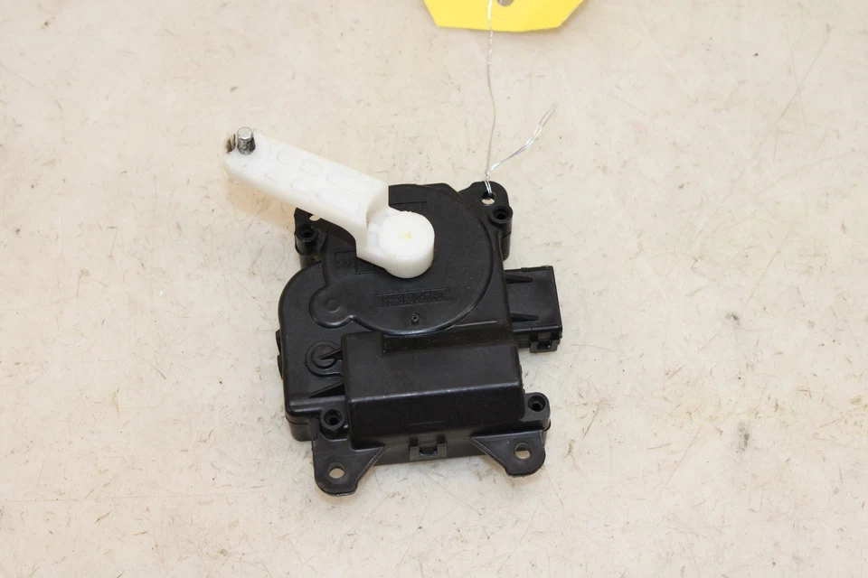 Actuador de aleta de ventilación de climatización Acura TLX 2015-2020 AW063800-2390 OEM MA124 Foto 3 de 3