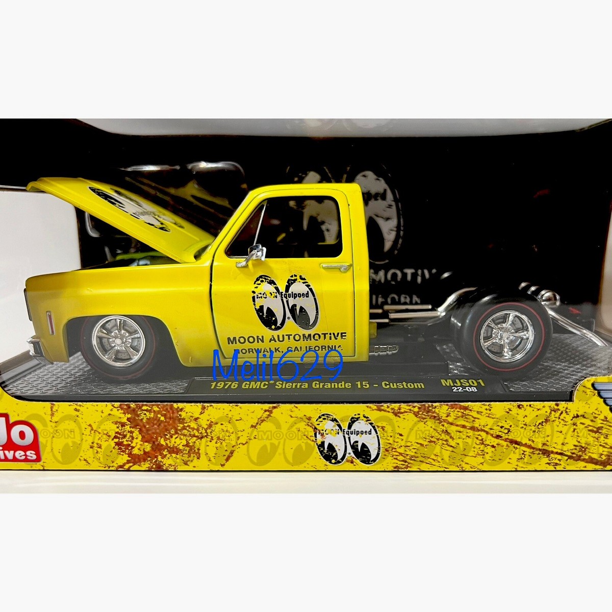 ムーンアイズ MOONEYES 1976 GMC SIERRA GRANDE15 M2 Machines 1/24 1976 GMC Sierra Grande 15 Mooneyes Custom