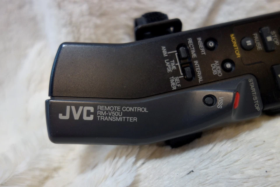 JVC RM-V50U REMOTE CONTROL FOR CAMCORDER - Image 2 of 3