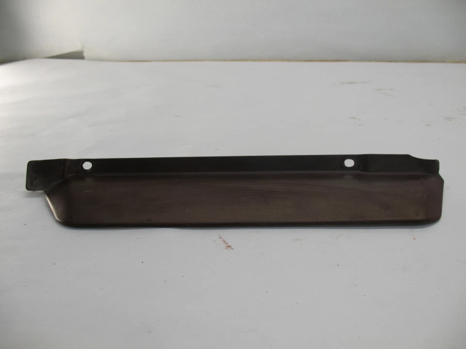 1975 HONDA GOLDWING GL1000 RIGHT SIDE RADIATOR SHROUD - Image 2 of 4