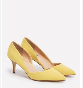yellow heels uk