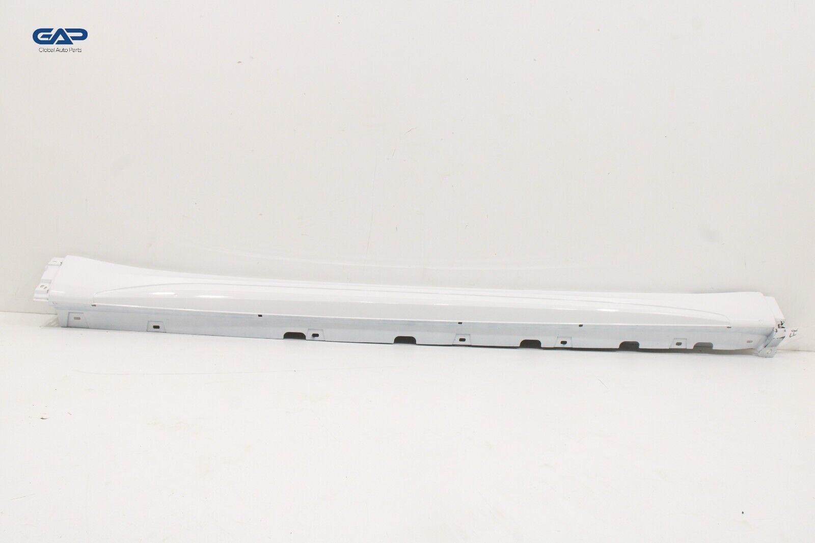 2023 - 2024 MASERATI GRECALE RIGHT PASSENGER SIDE SKIRT ROCKER PANEL MOLDING OEM