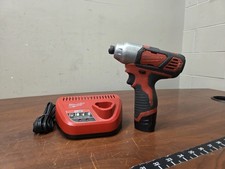 Milwaukee 2462-20 M12 12V Li-Ion Cordless 1/4" Hex Impact Driver Set