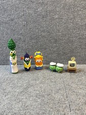 VeggieTales Figurine Lot LarryBoy Carrot Junior Asparagus French Peas