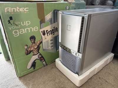 Antec Super Lanboy Anodized Aluminum Mini Tower Case. Open Box