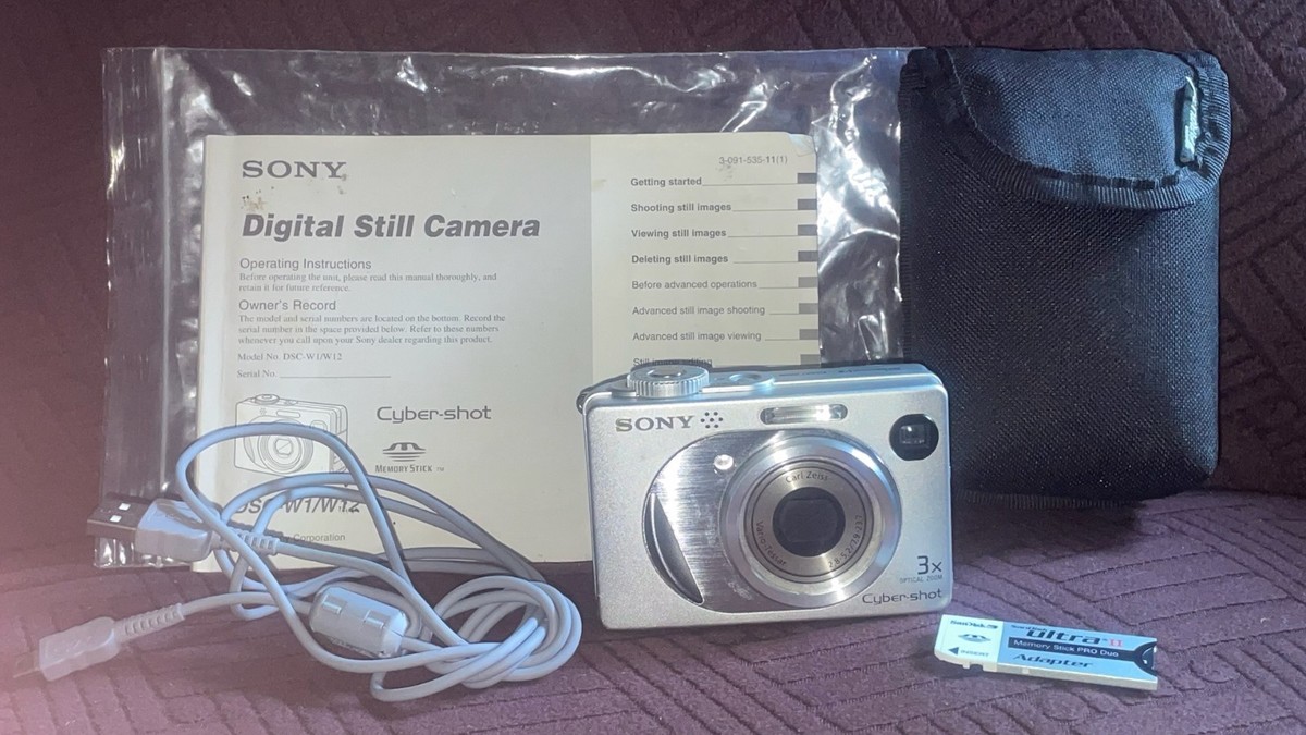 Sony Cyber-shot Digital Camera DSC-W1/W12, 5.1 mp, Carl Zeiss 3x