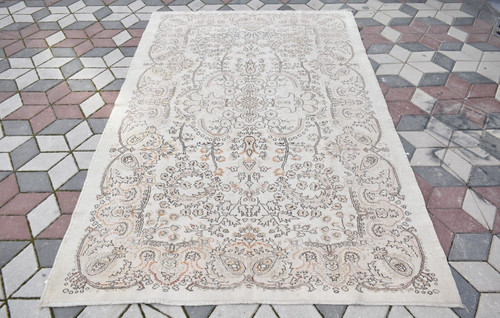 Turkish Rug 77'' x 126'' Vintage Rug Turkish Muted Dye Rug Oushak Low Pile Rug