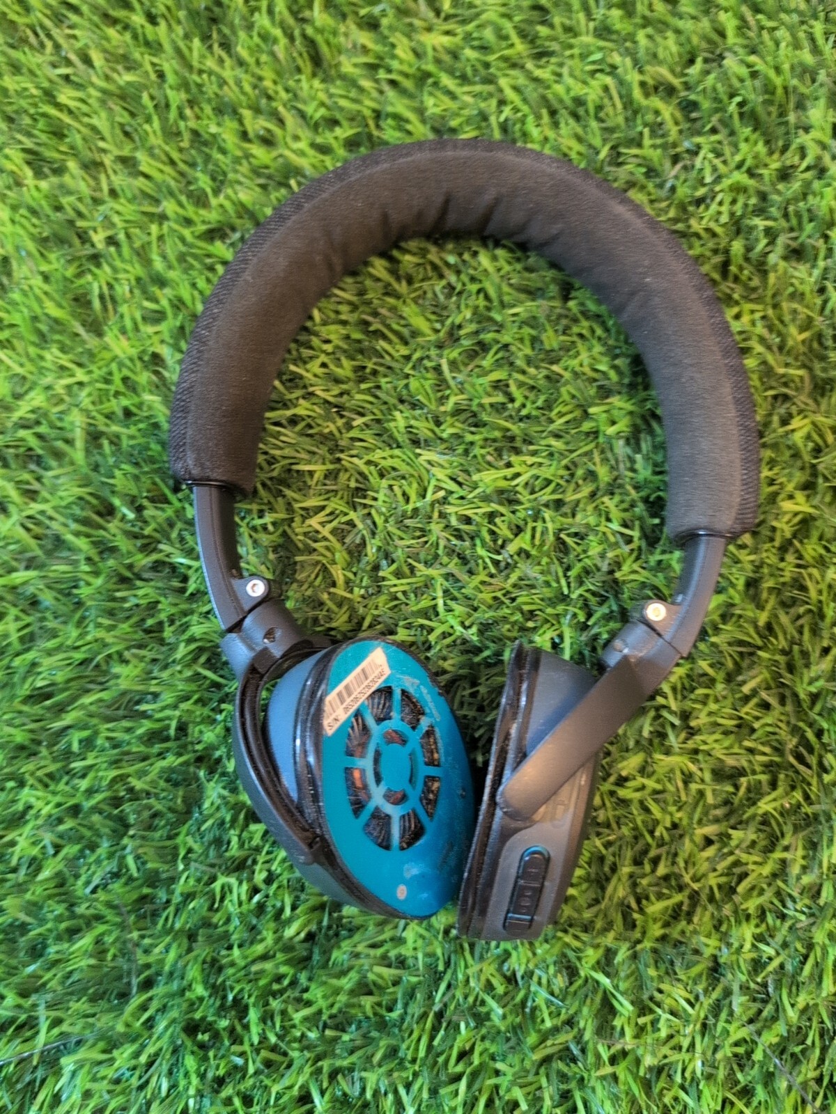 Bose SoundLink OE On-Ear Bluetooth Wireless Headphones - Replacement Pads Needed