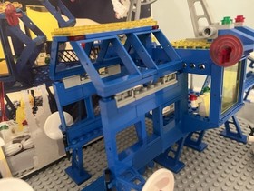 LEGO LEGOLAND: Inter-Galactic Command Base (6971) W/ Box + instructions