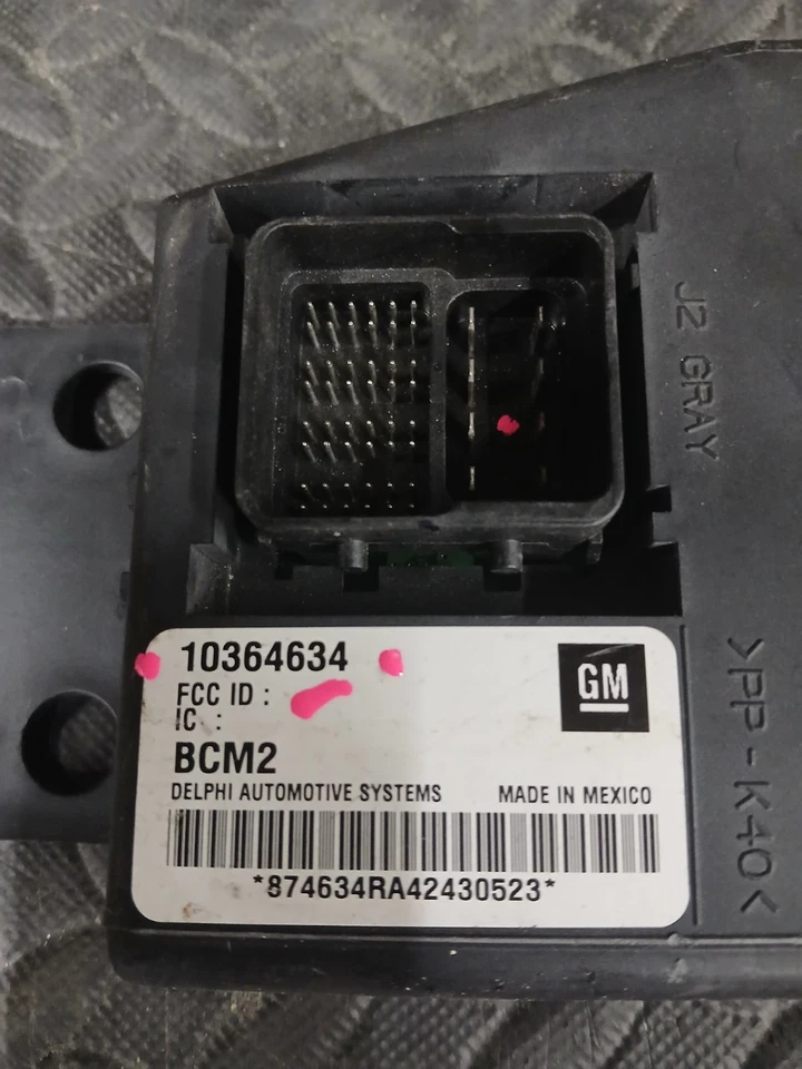 2005-2006 Chevy Colorado GMC Canyon BCM módulo de controle de carroceria 10364634 - Imagem 2 de 4