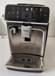 PHILIPS EP5547/90 Serie 5500 LatteGo 19 Kaffeespezialitäten