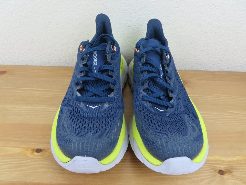 Zapatos deportivos Hoka Clifton Edge para mujer talla 8,5 azules para correr en carretera Foto 2 de 4