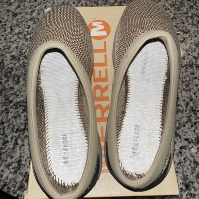 Merrell Encore Breeze 2 with missing inserts shown in photos Tan Color