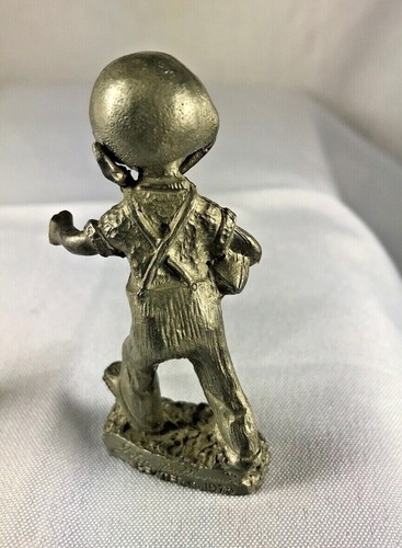 Pewter Figures by John Sullivan 1975 Boy & Girl Playing Football / Baseball - Picture 4 of 9