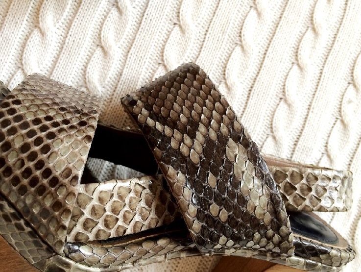 MARNI Sexy Python Platform Shoes (retail £850) - image 10