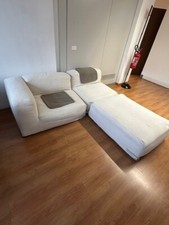 Divano "Plastic Duo" di Kartell by Piero Lissoni