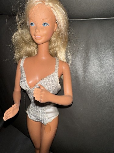 Muñeca Barbie de colección 1976 de gran tamaño de Mattel - Imagen 5 de 10