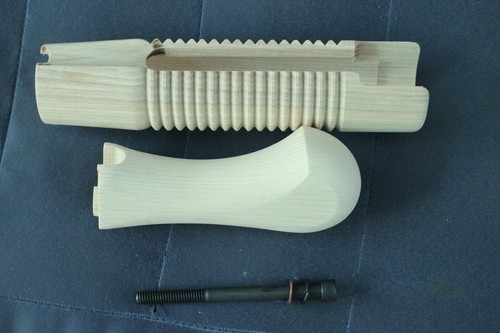 MOSSBERG MODEL 500 12 GA, Maverick 88 FOREND & WOODSTOCK ASH WOOD UNSTAINED - Picture 6 of 16