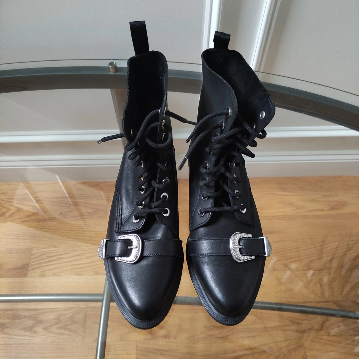 Ulima top dr martens