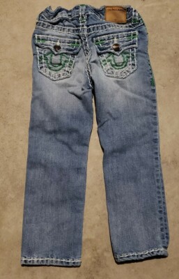 True Religion Boys Geno Super T Jeans, Green/white Stitching, Size