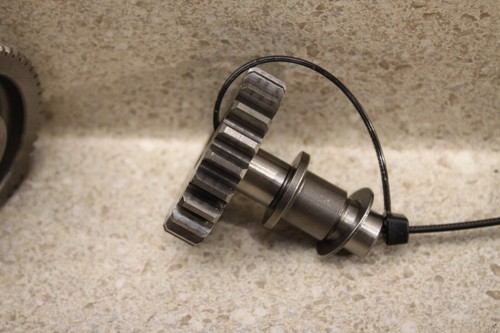 1999 Honda XR650L Starter Gears Reduction Gear Shaft 6785 S73 - Picture 3 of 6