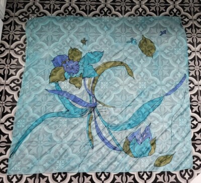 VINTAGE GERRY WEBER SILK FLORAL BLUE SQUARE SCARF