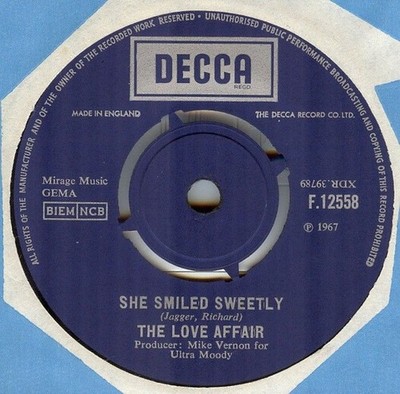 The Love Affair - She Smiled Sweetly / Satisfaction Guaranteed (7'') (Very Good P