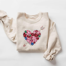 Classic Heart Valentine Graphic Sweatshirt, Relaxed Fit Pullover