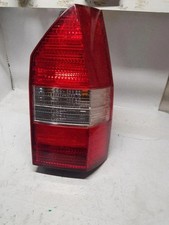 Feu arrière Mitsubishi SPACE WAGON