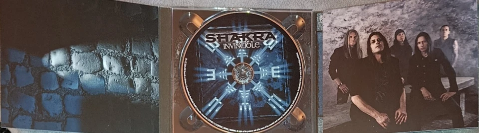 Shakra Invincible CD - Bild 2 von 3