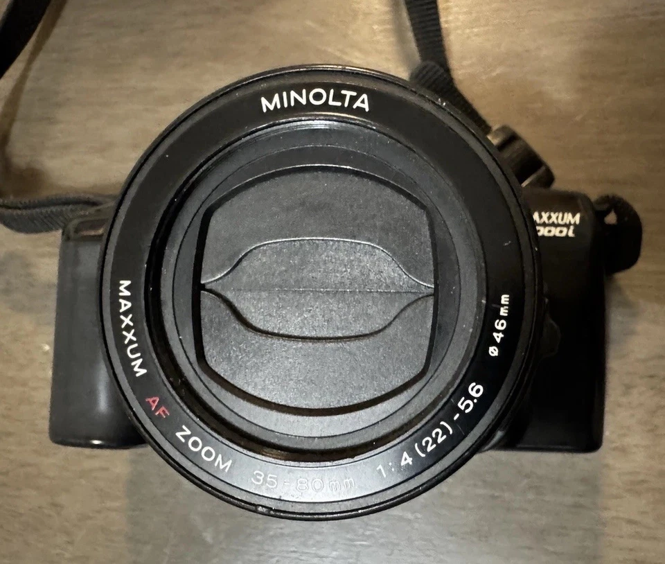 Minolta Maxxum 3000i 35mm Film Camera – Untested, With Film – Vintage SLR - Image 2 of 4